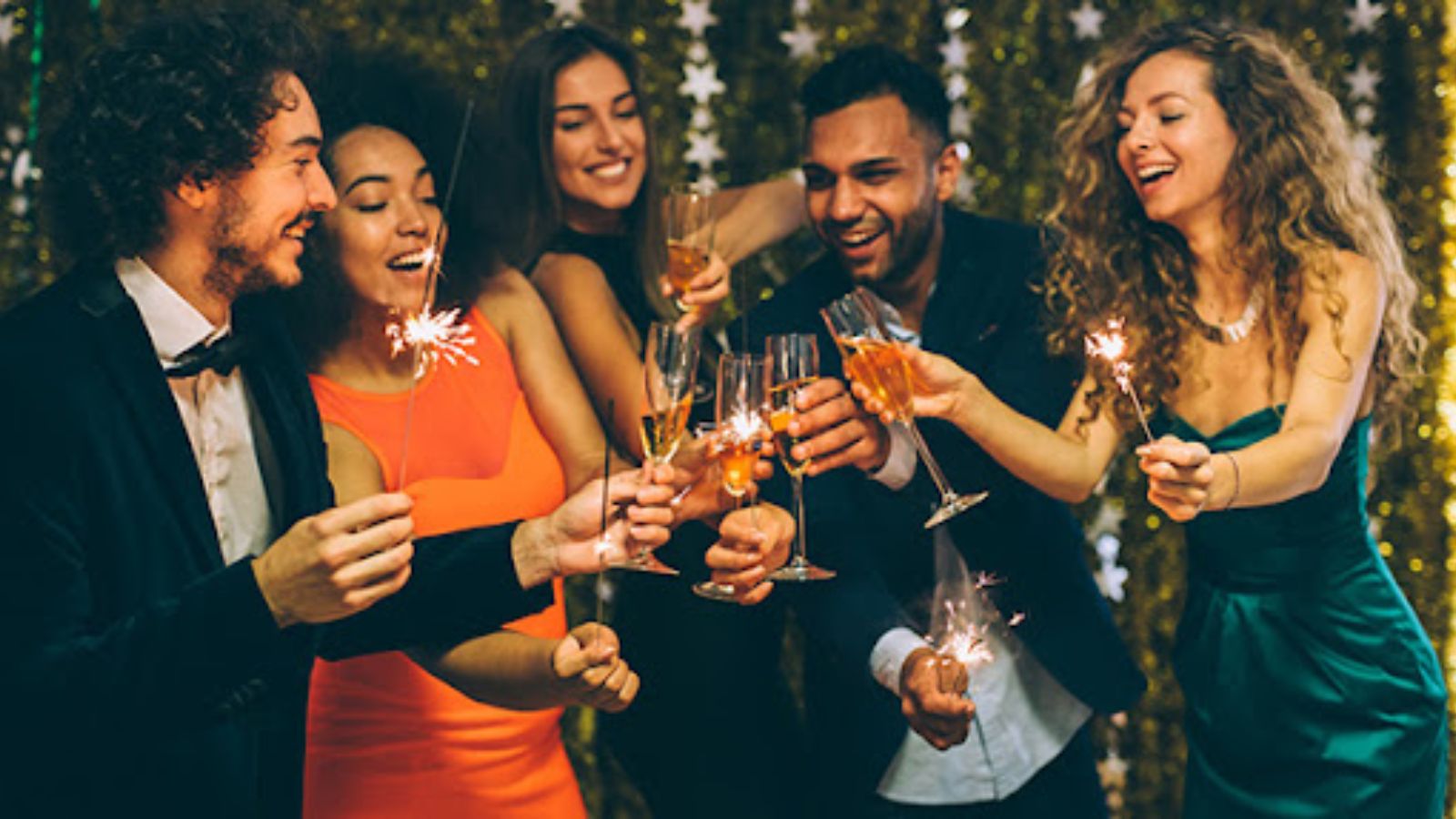 The Ultimate Guide to Office Christmas Party Hairstyles for Curly and Textured Hair